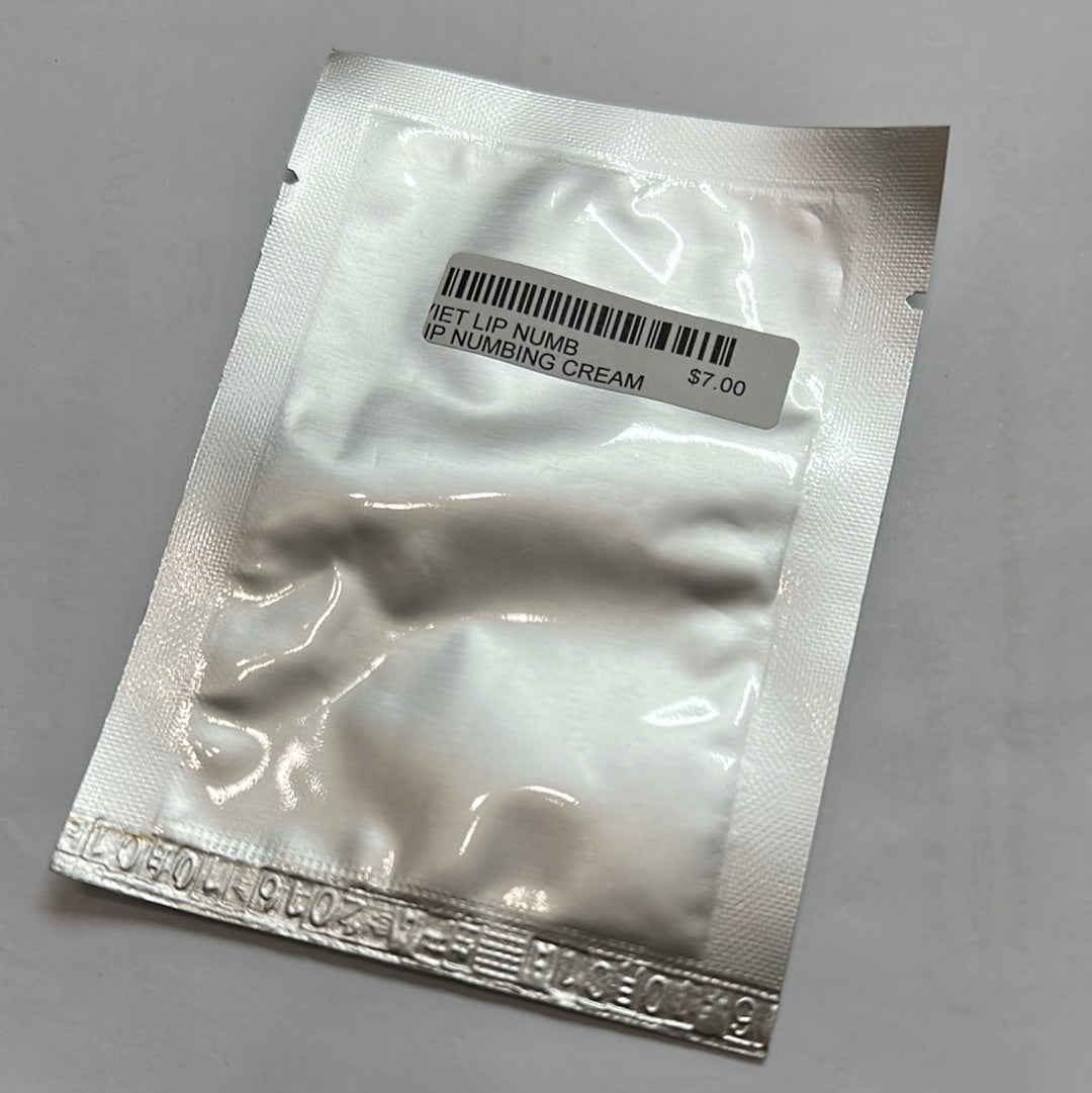VIET LIP NUMB LIP NUMBING CREAM SACHET