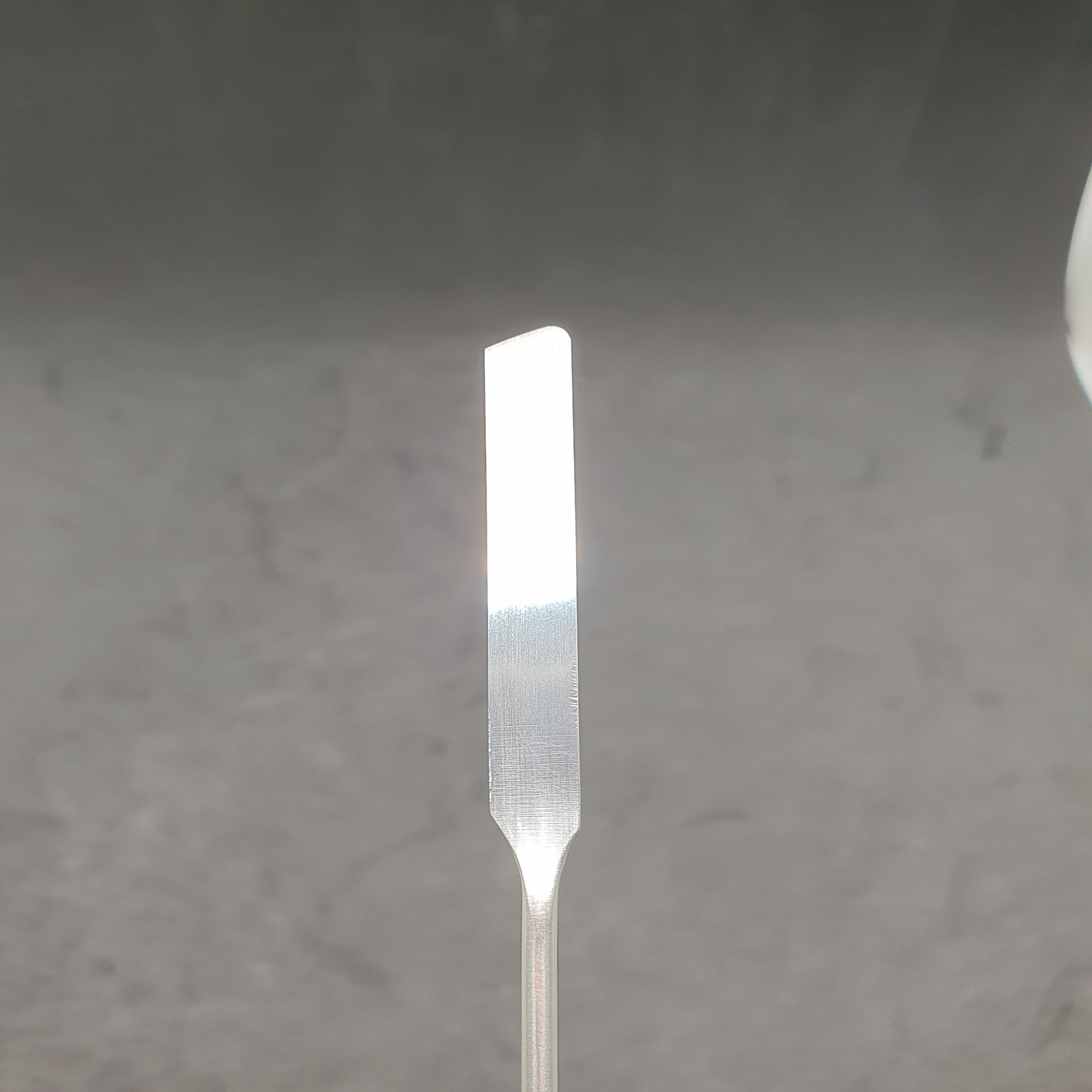 BIT 703 SPATULA DOUBLE ENDED FLEXI - Secret Nail & Beauty Supply