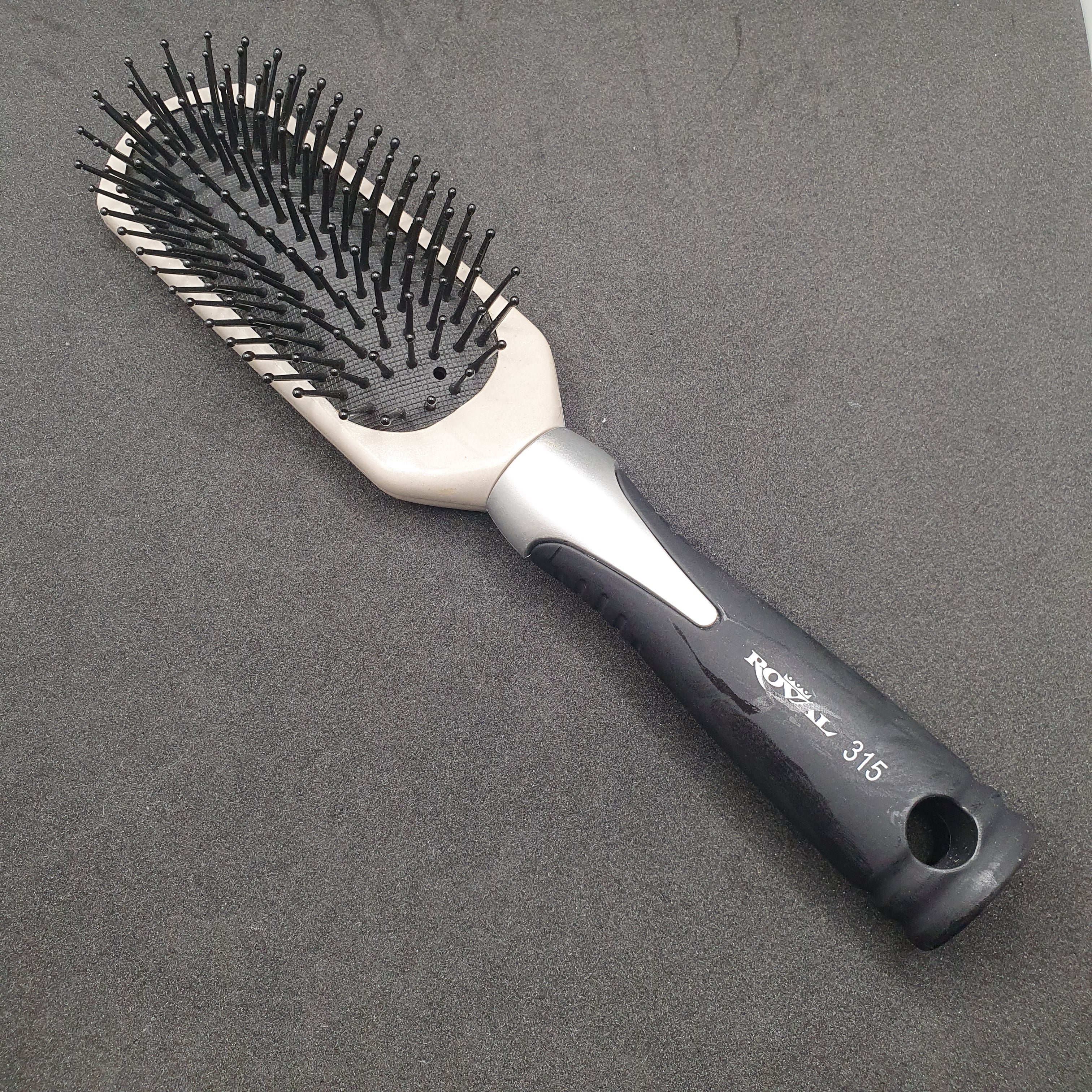 ROYAL 315 CUSHION PAD HAIR BRUSH