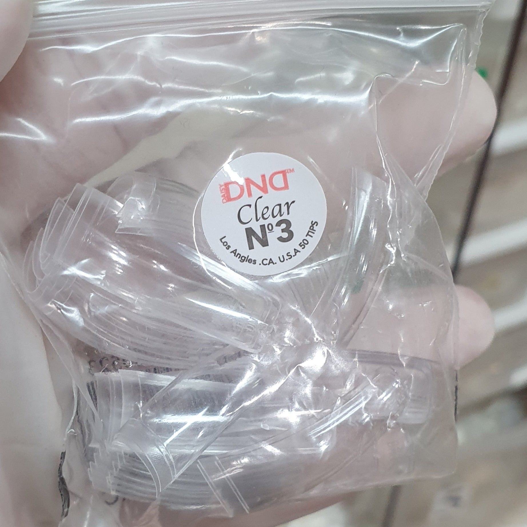 DND NAIL TIP CLEAR/NATURAL - 50/BAG