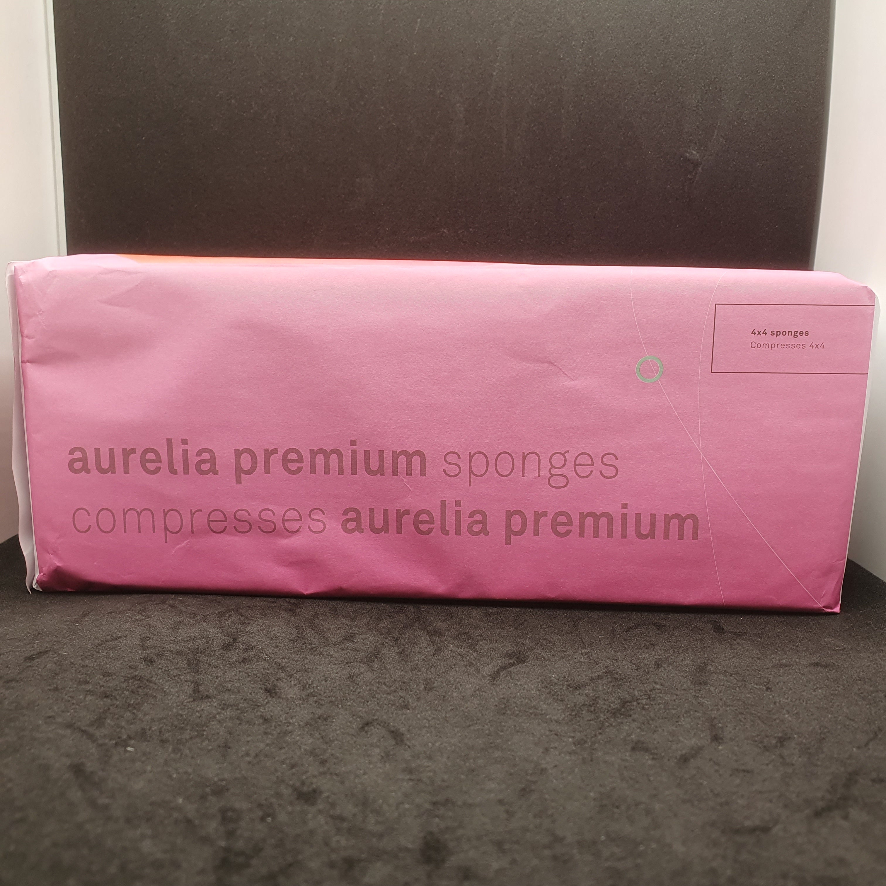 AURELIA PREMIUM GAUZE 4" X 4" - 200/PKG