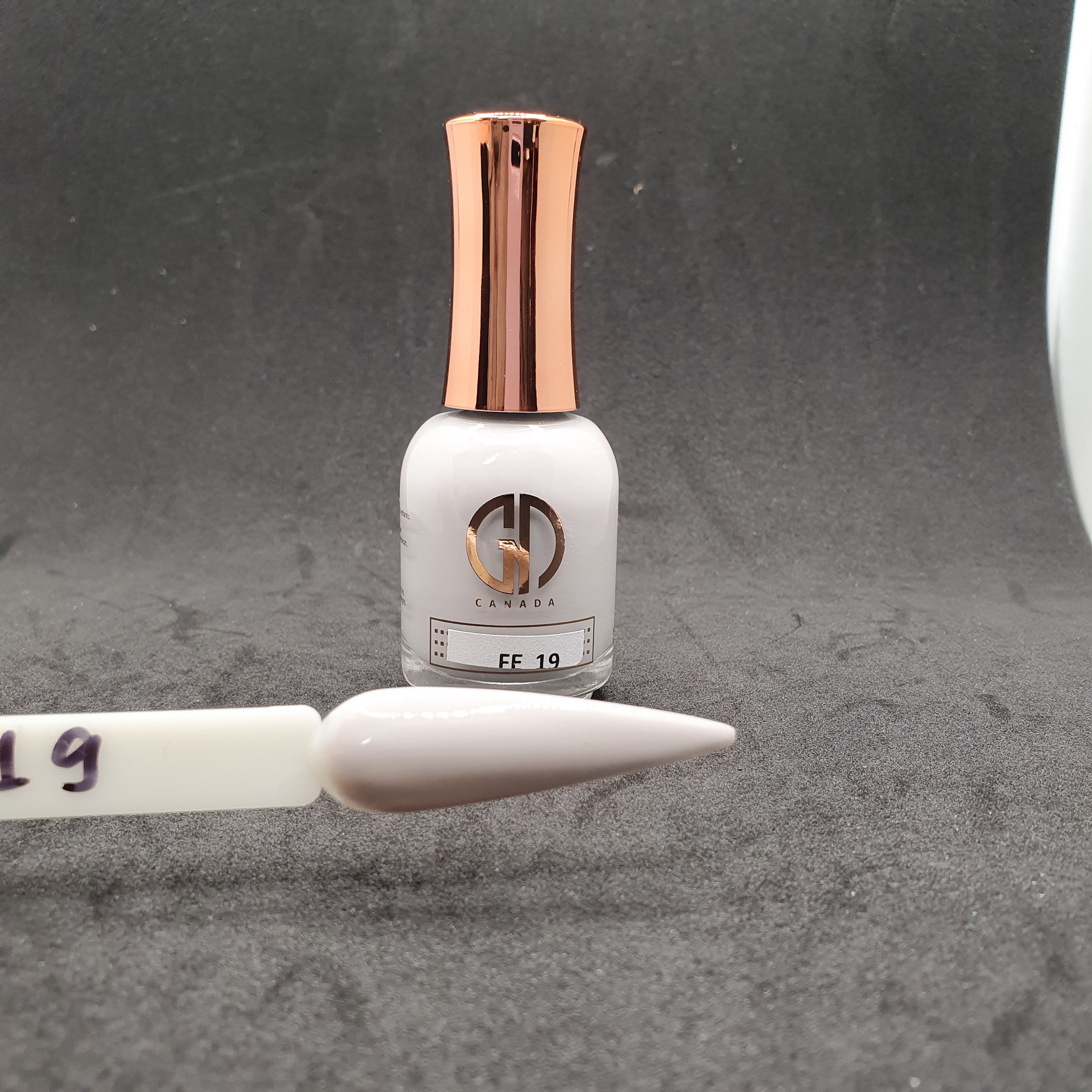 GND FE COLLECTION NAIL POLISH - 19