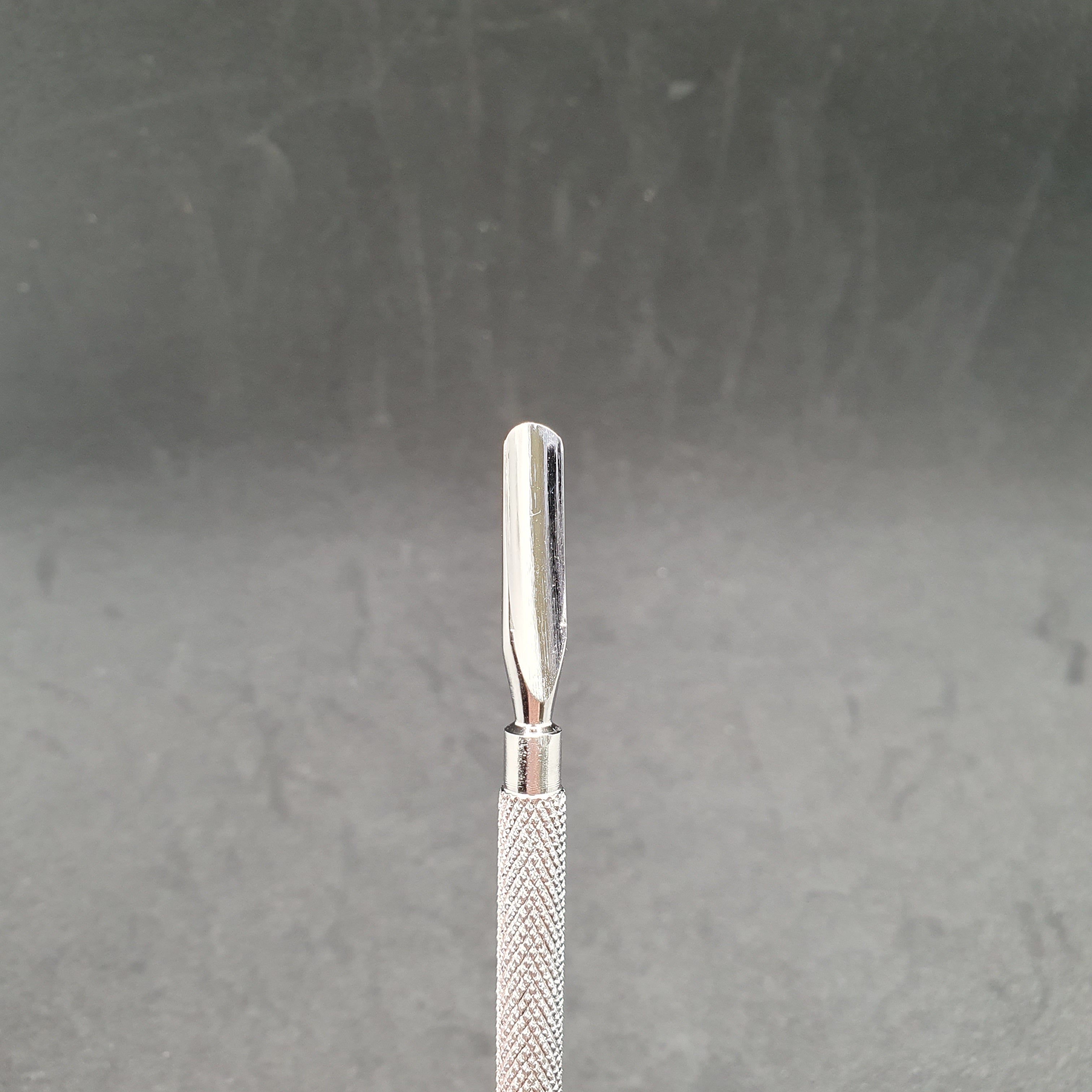 GND CUTICLE PUSHER - 05