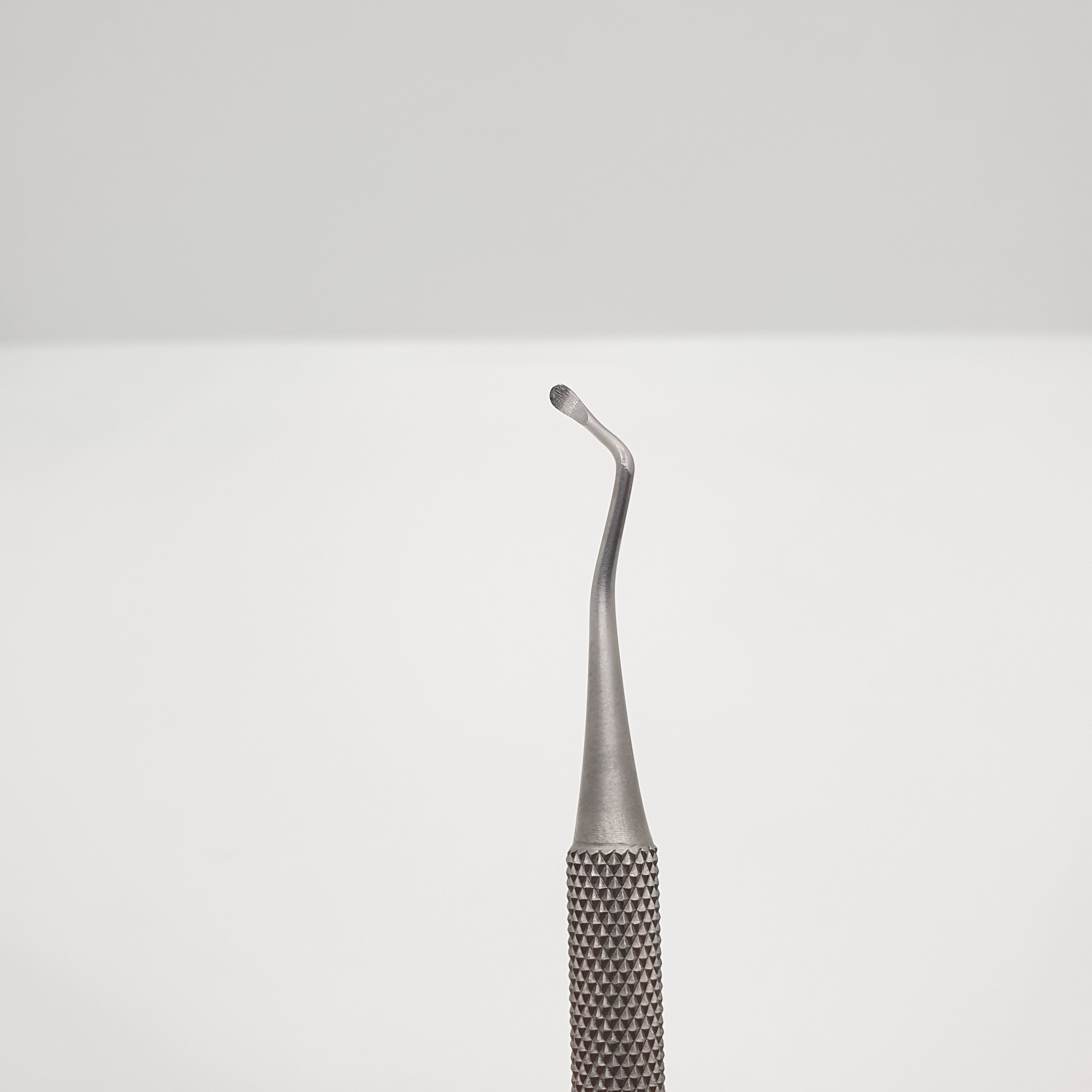 BIT 210 TOE NAIL LIFTER S.S SPOON TYPE - DOUBLE END - Secret Nail & Beauty Supply
