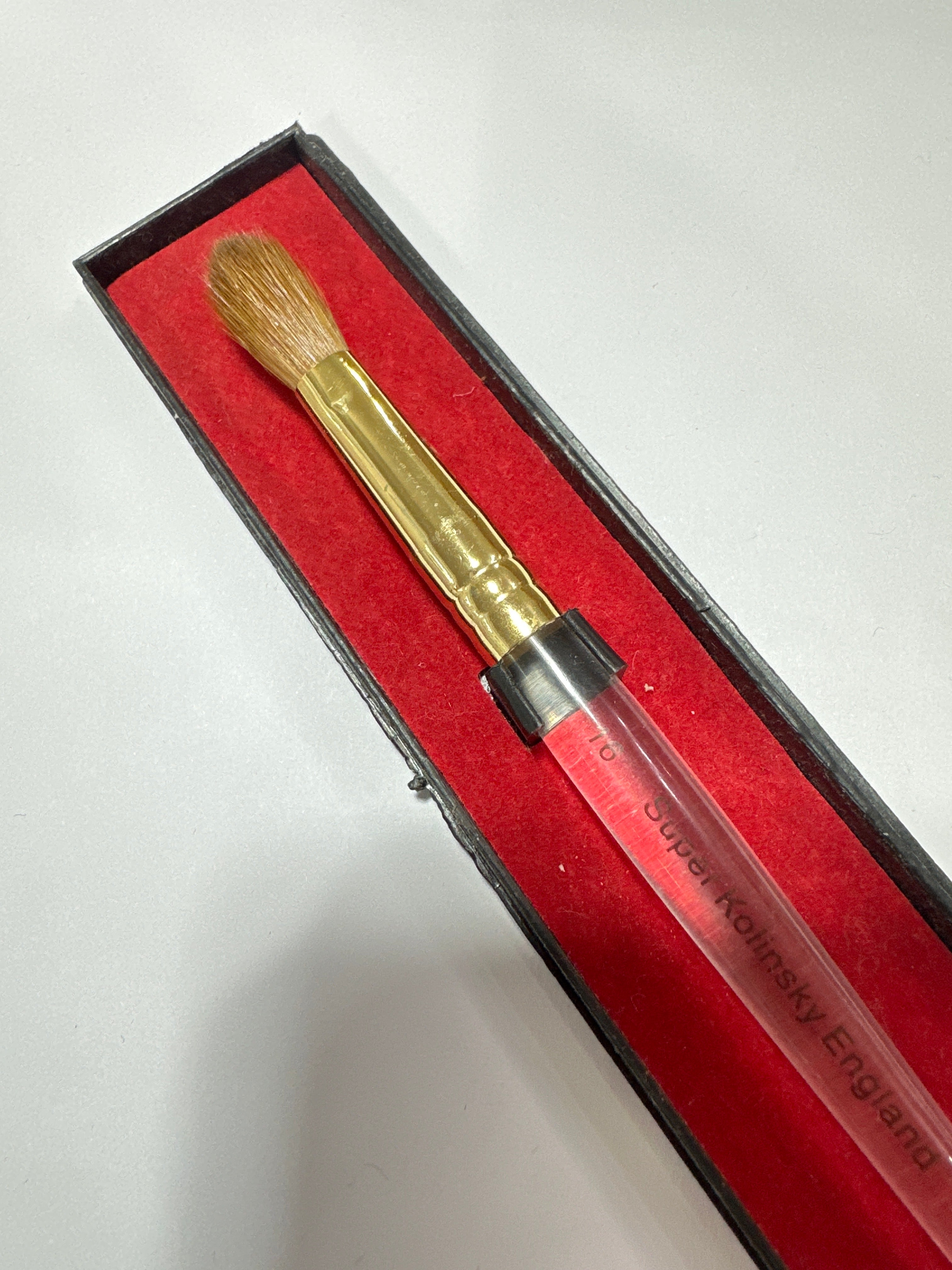 SUPER KOLINSKY ENGLAND ACRYLIC BRUSH #16