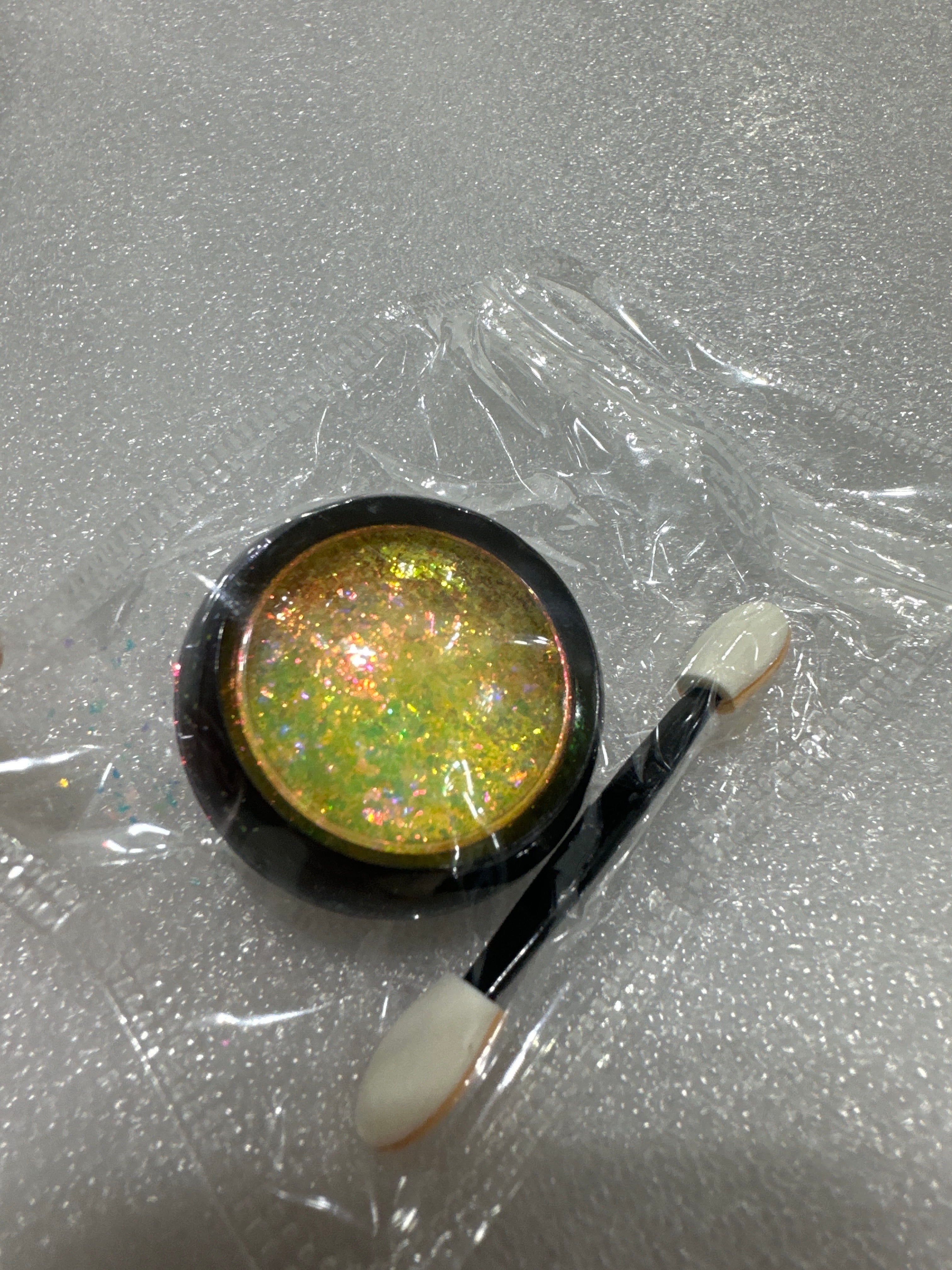 NEW - CHROME BROCADE POWDER (FLAKES)
