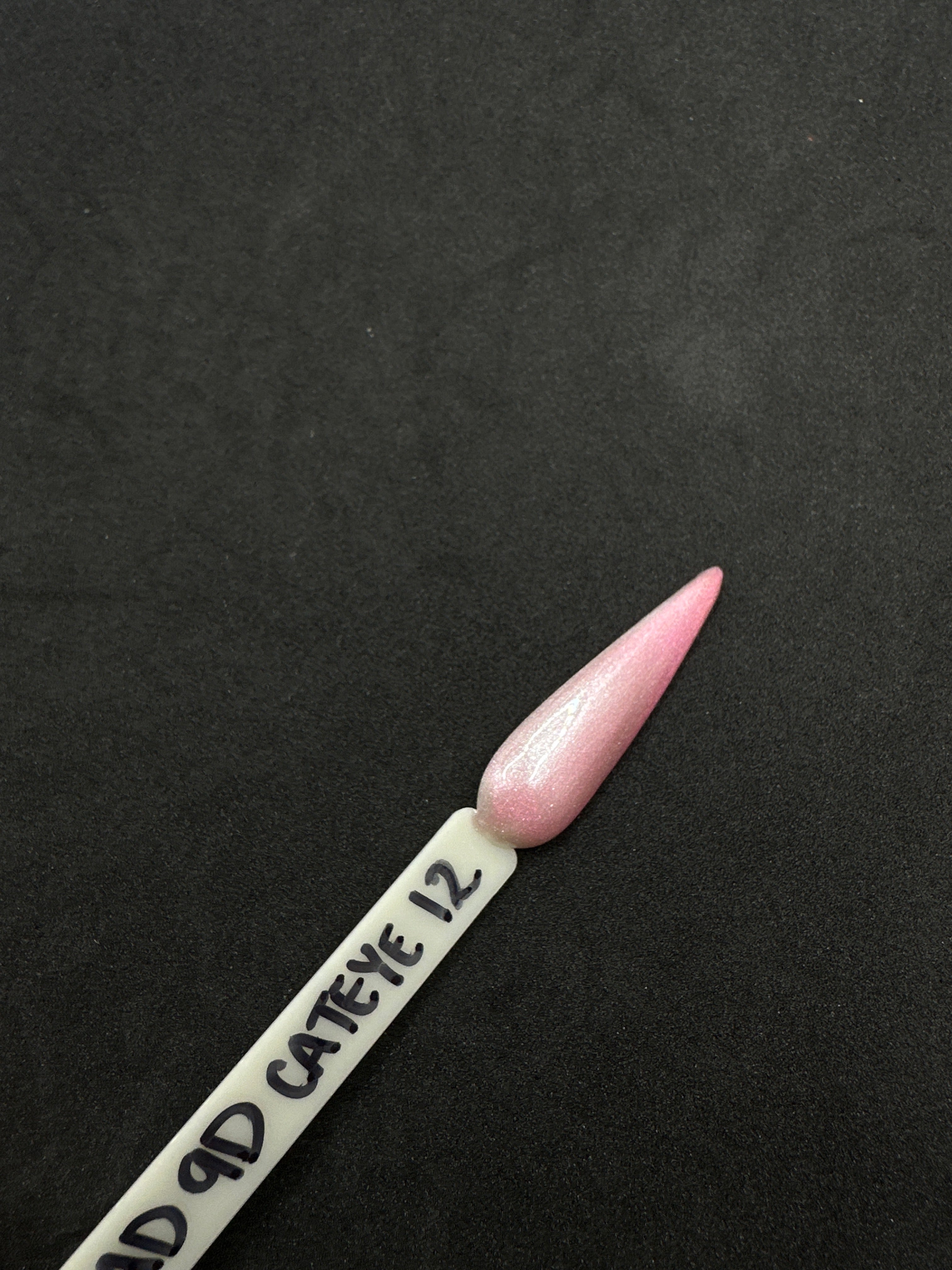 GND 9D THREAD CAT EYE - Secret Nail & Beauty Supply