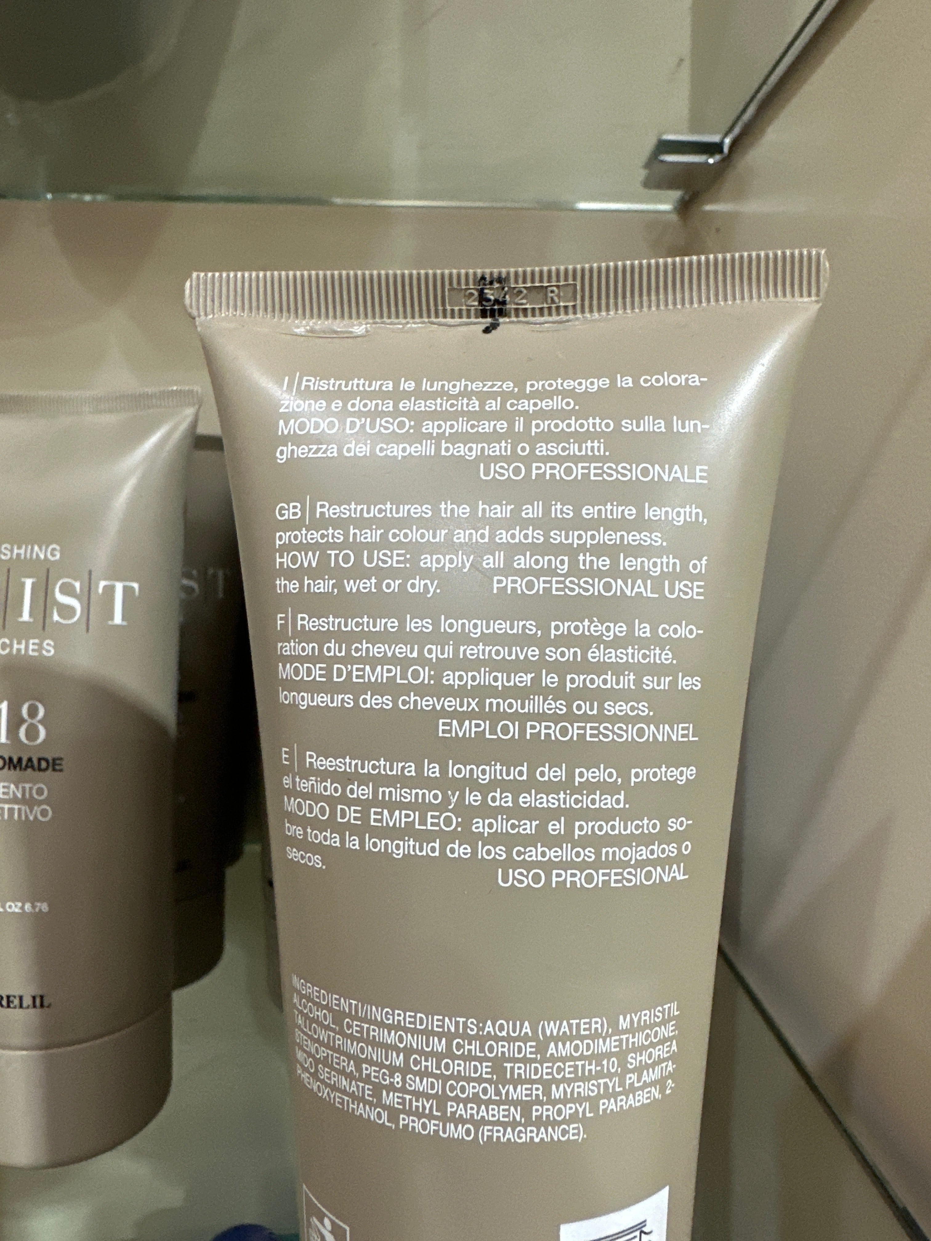 BRELIL A18 ASSIST HAIR POMADE