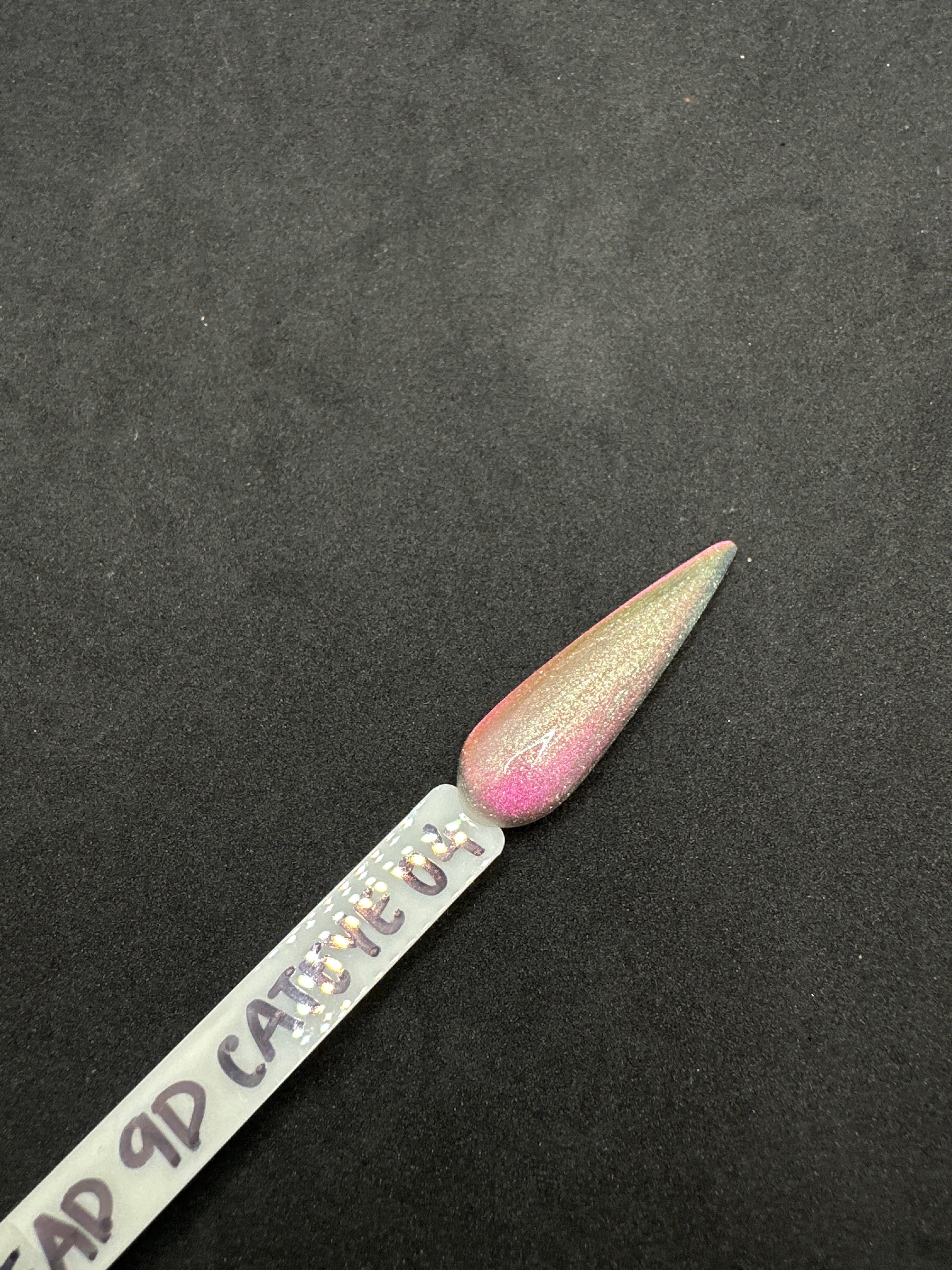 GND 9D THREAD CAT EYE - Secret Nail & Beauty Supply