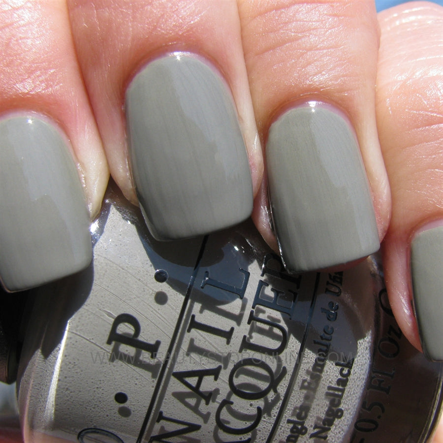 OPI NL T33 SUZI TAKES THE WHEEL-D