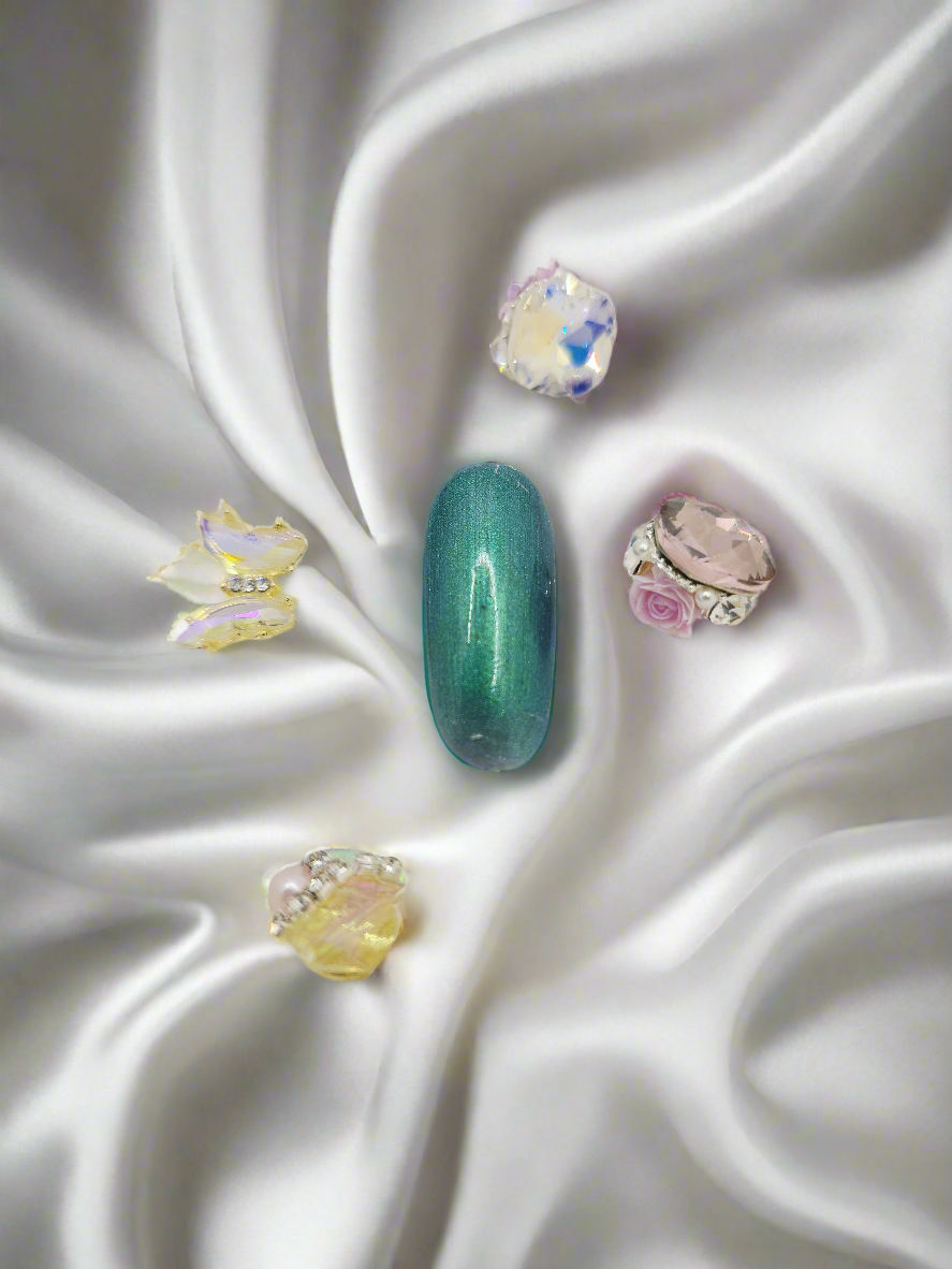 GND LUXE PEARL GEL COLLECTION