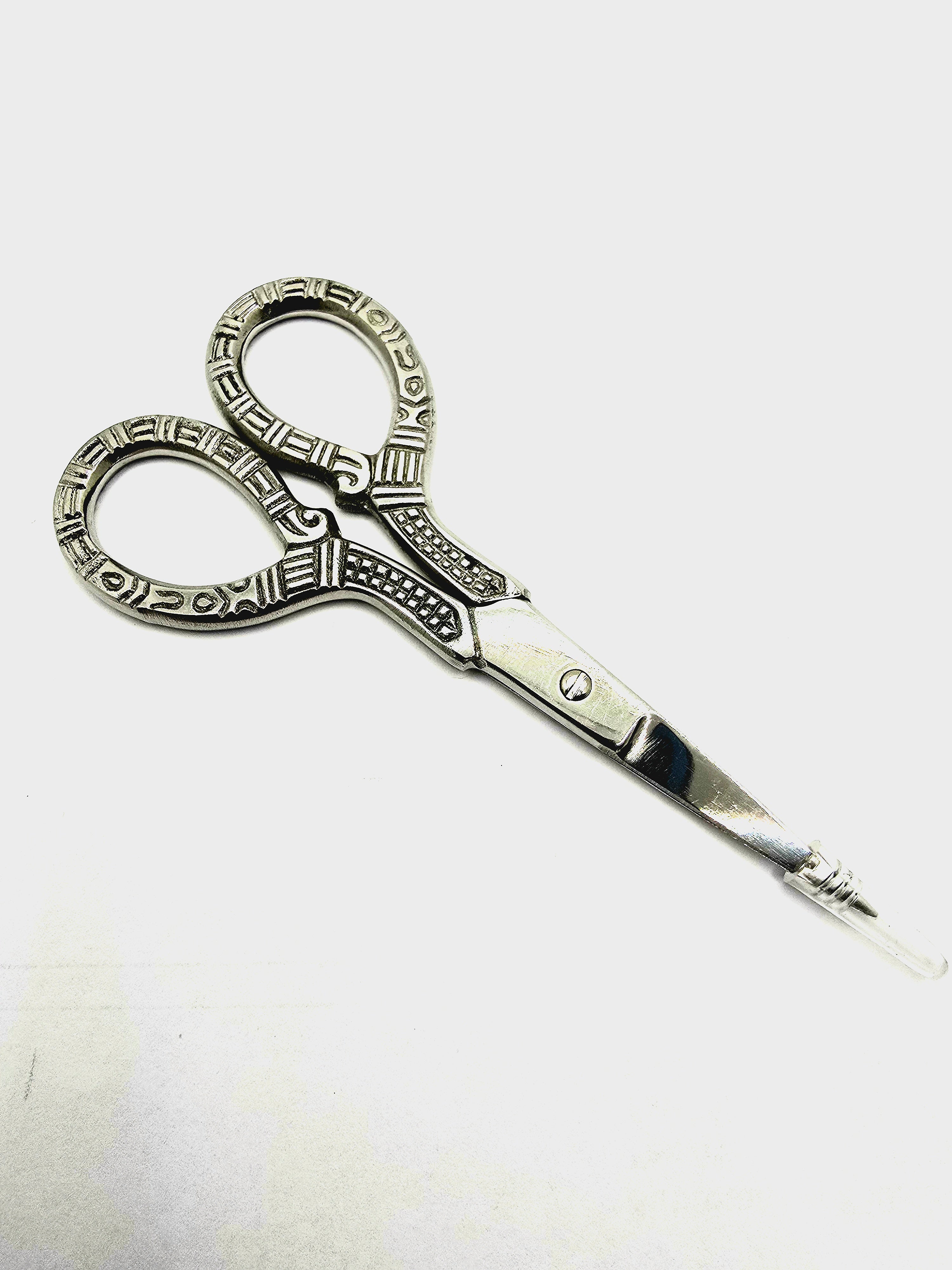 AS 112 CUTICLE SCISSORS 3.5" S.S - GOLD /SILVER