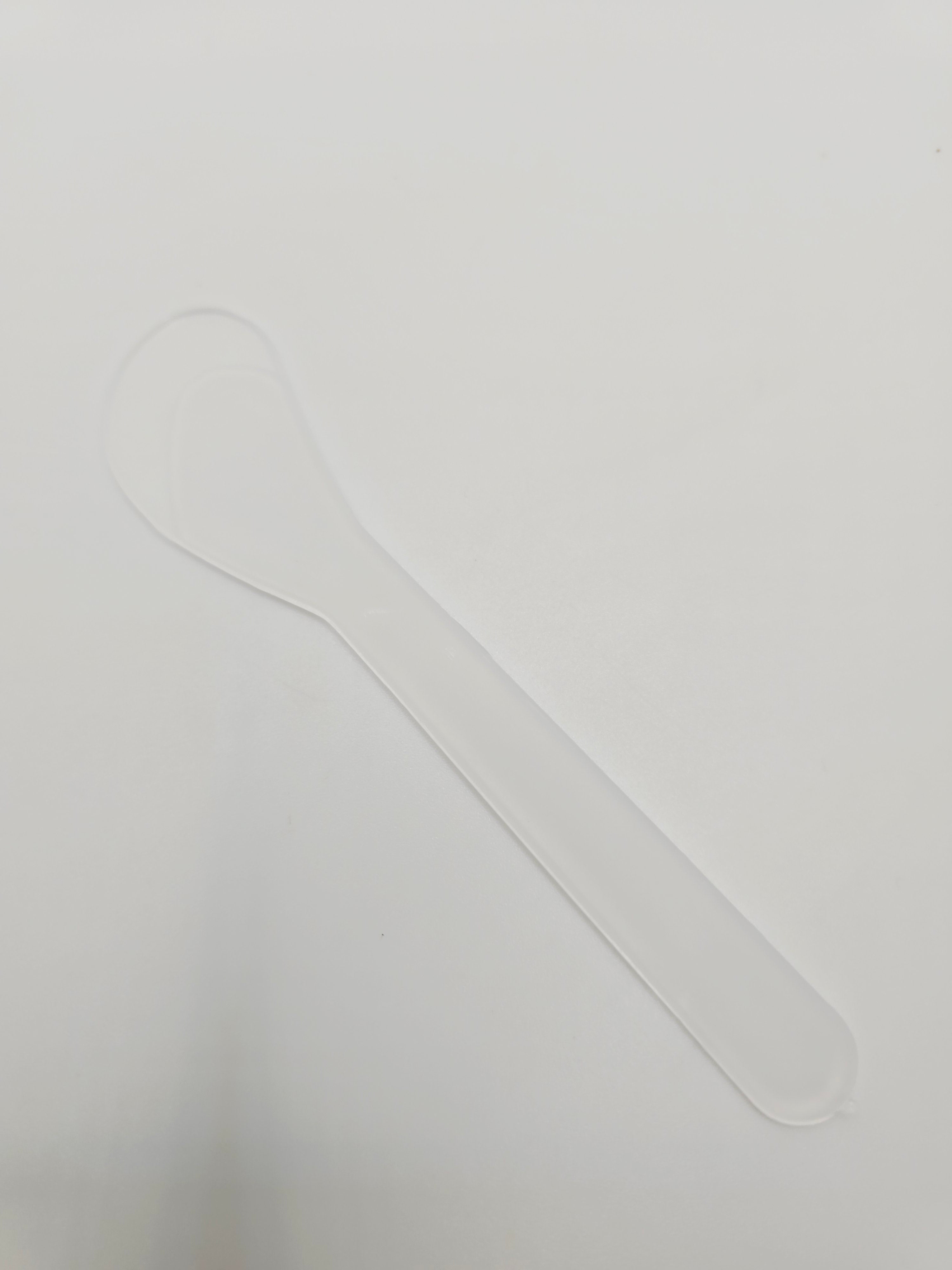 GND SPA ESSENTIALS PLASTIC SPATULA - EACH