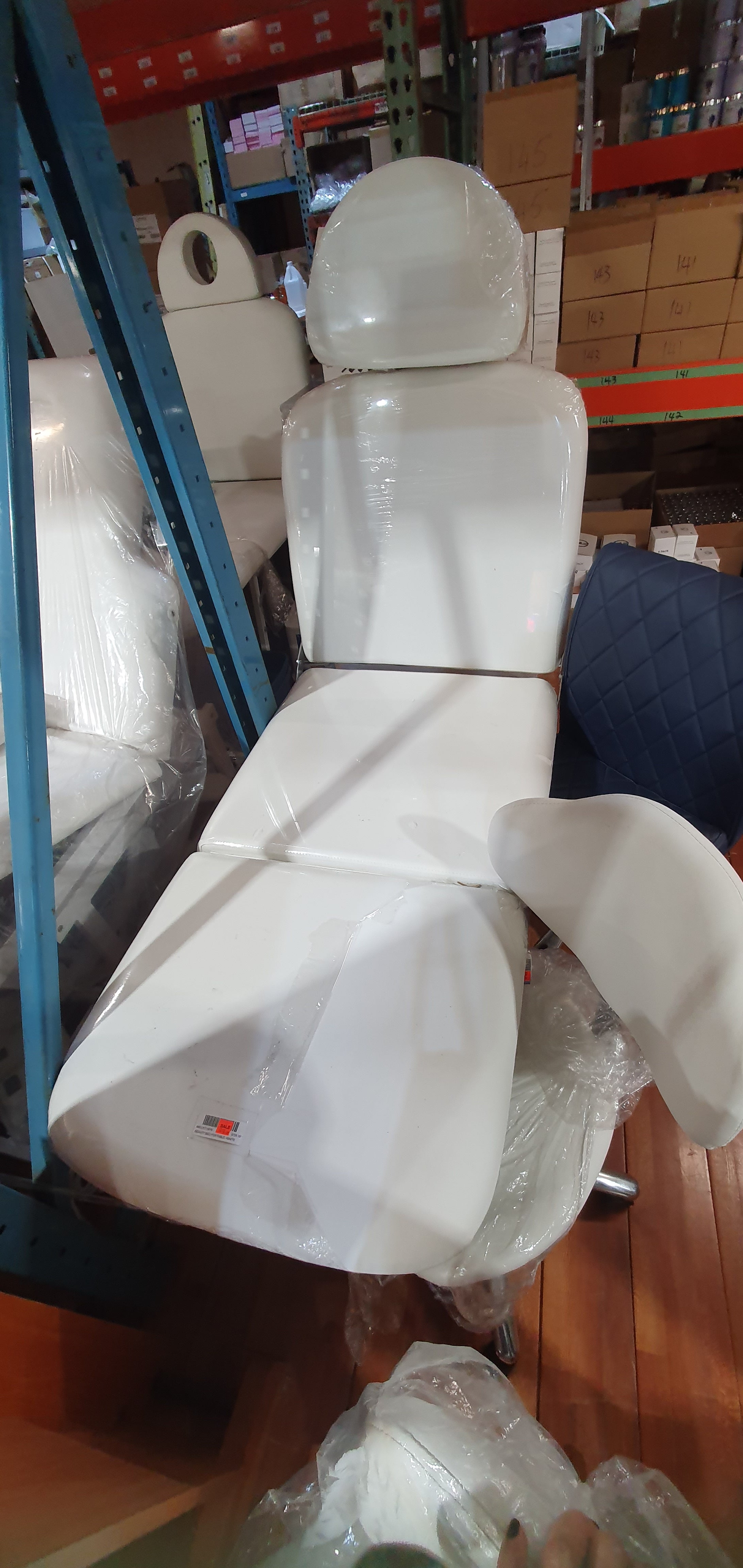 MEIJ KT-3019 BEAUTY BED PORTABLE- WHITE