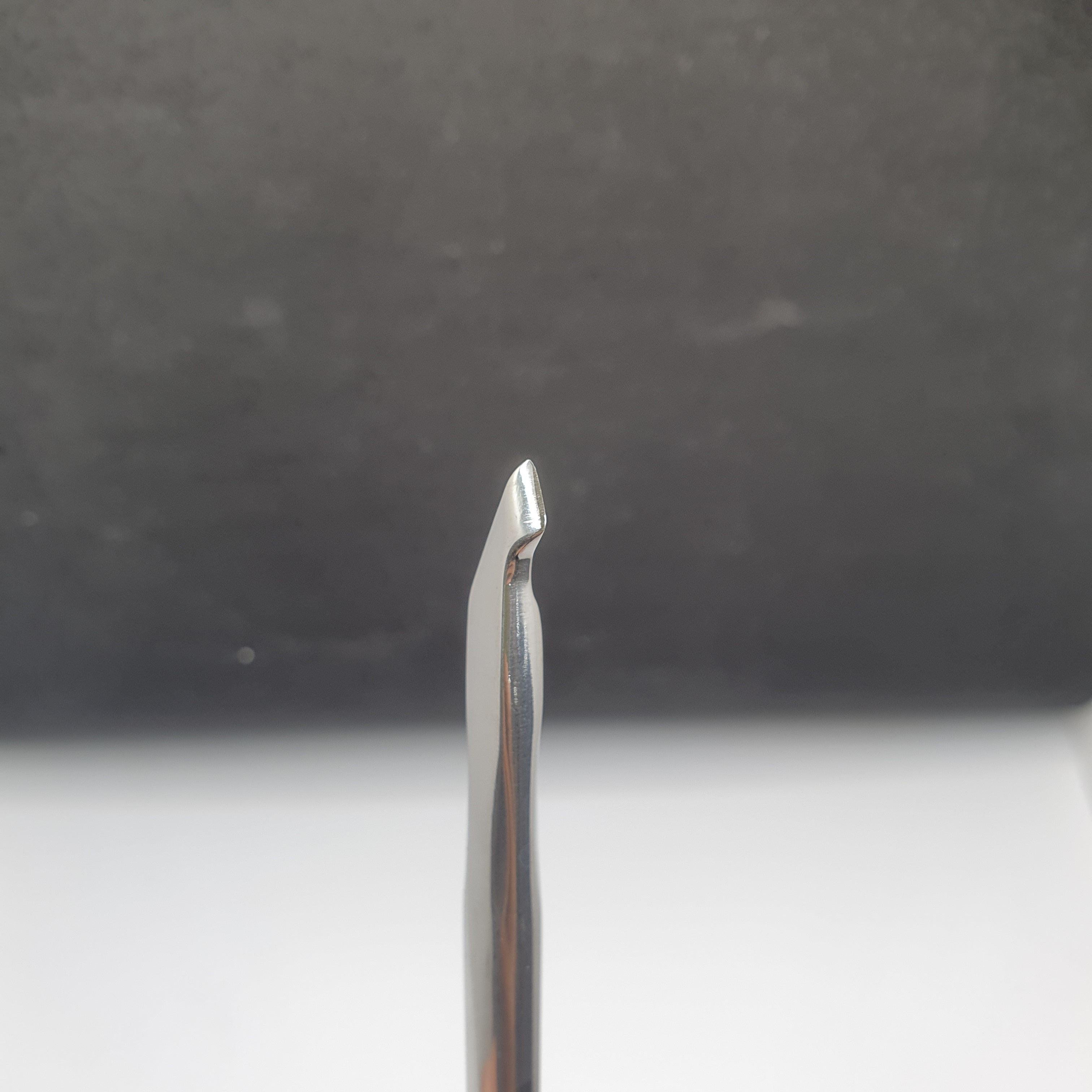 BER CP714 BERKELEY S.S CUTICLE PUSH 714