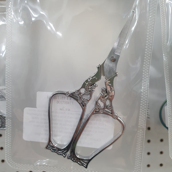 13 FANCY SCISSORS