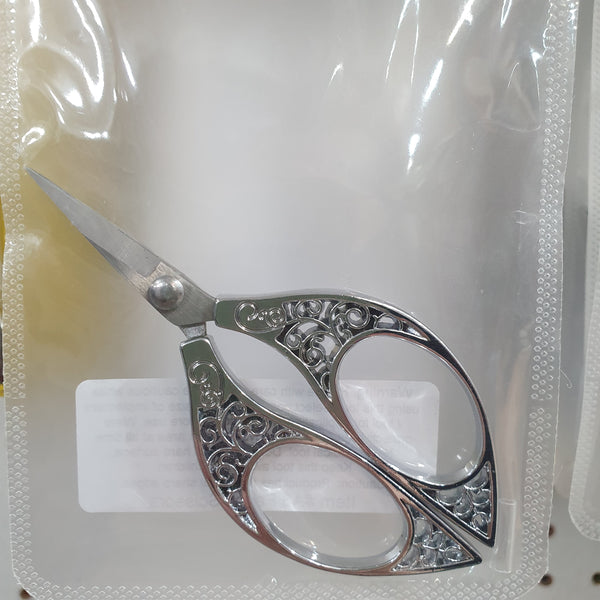 A8 FANCY SCISSORS