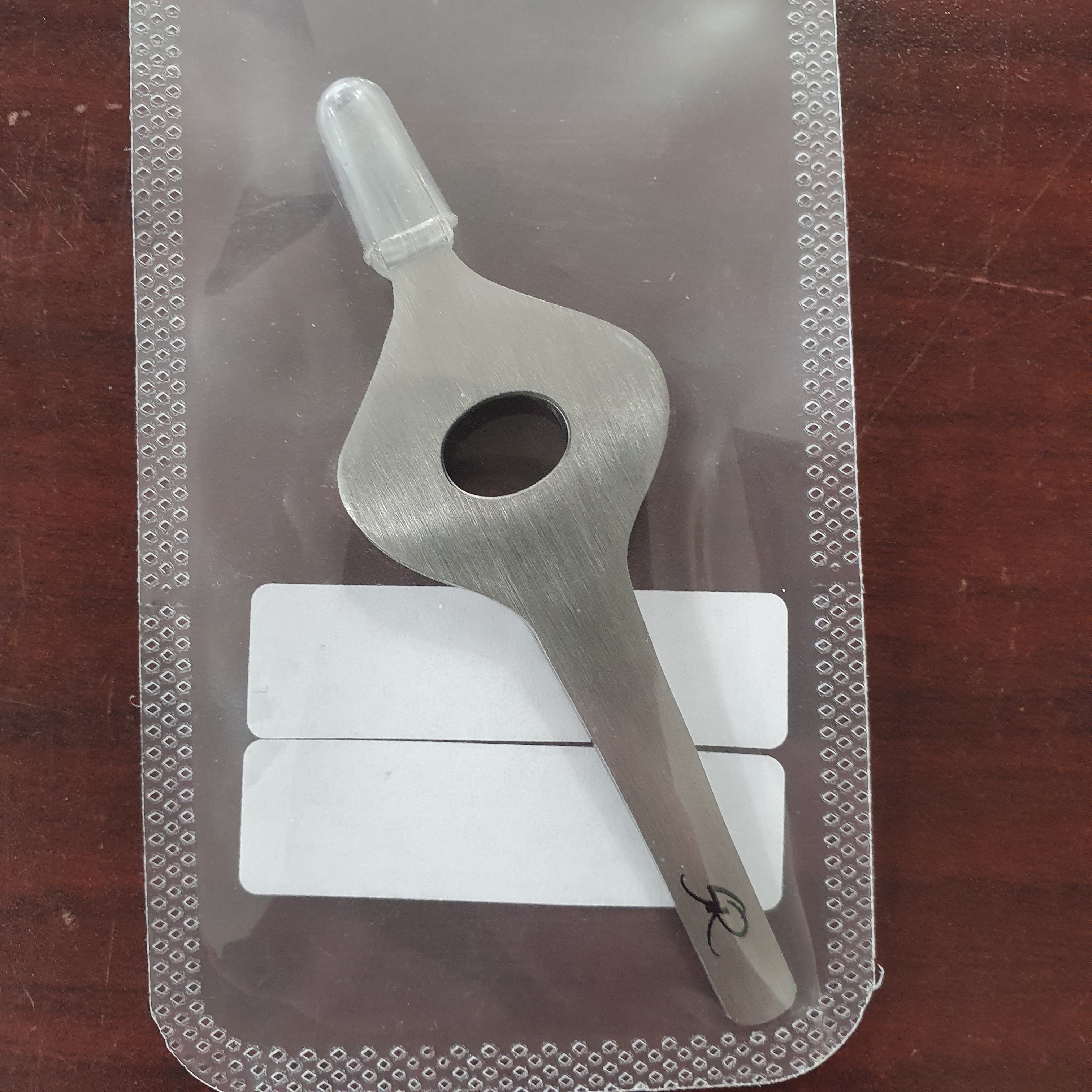 BIT 605 - SR STAINLESS STEEL TWEEZERS WITH GRIP HOLE