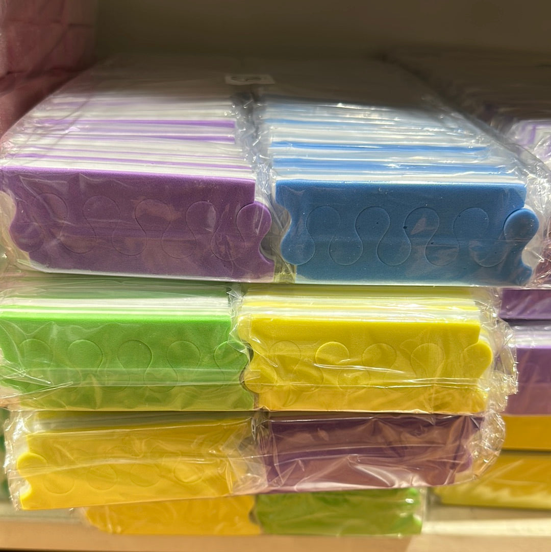 GND TOE SEPARATOR 4 HOLE ( HARD ) 100 PAIRS /PKG