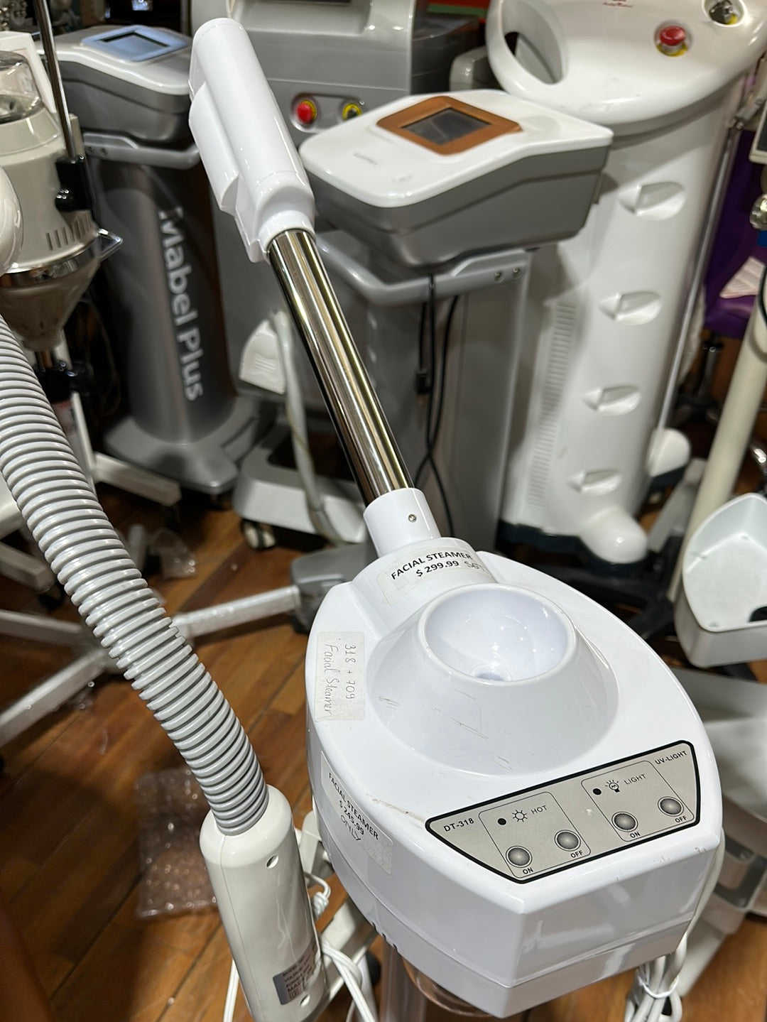GND FACIAL STEAMER ONLY #318+709 - Secret Nail & Beauty Supply