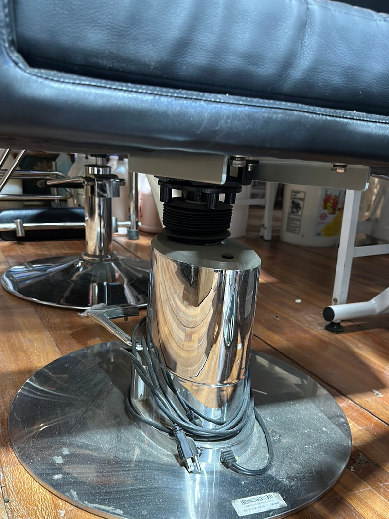 RID F-1930-3(ER) ELECTRIC BARBER CHAIR