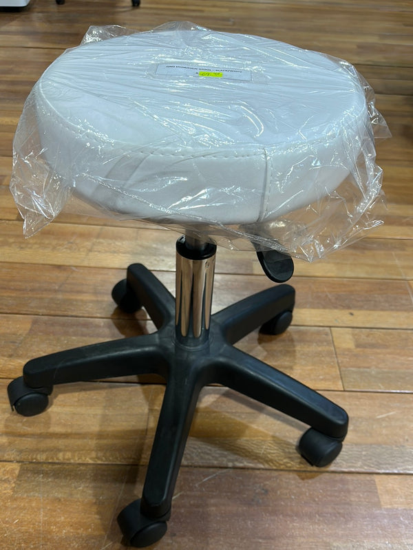 GND HYDRAULIC STOOL BLACK / WHITE