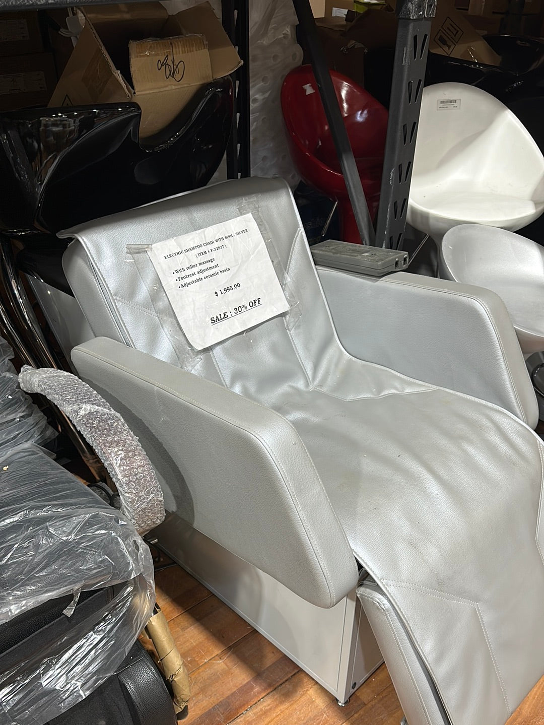 [Store pickup only] RID F-32837(SILVER) ELECTRIC SHAMPOO MASSAGE CHAIR w/ SINK -